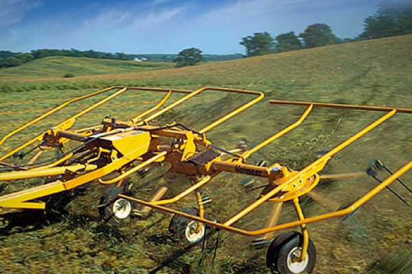 Vermeer | Tedders | Model TD200 Rotary Tedder for sale at Assmans Implement, Inc., Mission, South Dakota Vermeer | Tedders | Model TD200 Rotary Tedder for sale at Assmans Implement, Inc., Mission, South Dakota