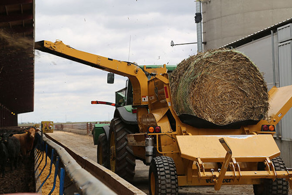 Vermeer | Bale Processors | Model BPX9000 for sale at Assmans Implement, Inc., Mission, South Dakota Vermeer | Bale Processors | Model BPX9000 for sale at Assmans Implement, Inc., Mission, South Dakota
