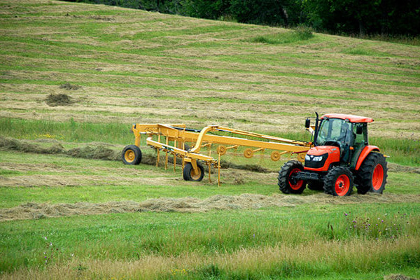 Vermeer VR1428 High-Capacity Wheel Rake for sale at Assmans Implement, Inc., Mission, South Dakota